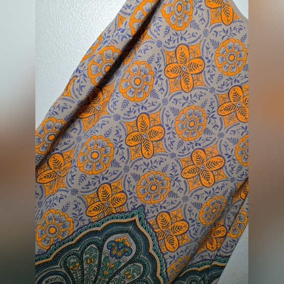 Cabi Boho Print Tank Top~ Size Small Multicolor Paisley - Picture 2 of 5